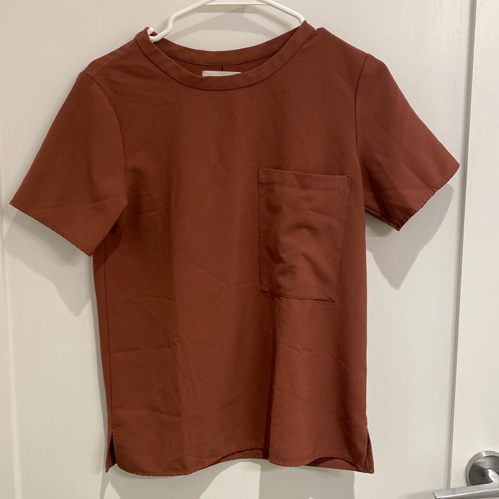 Oak and Fort Rusty brown pocket T-shirt
